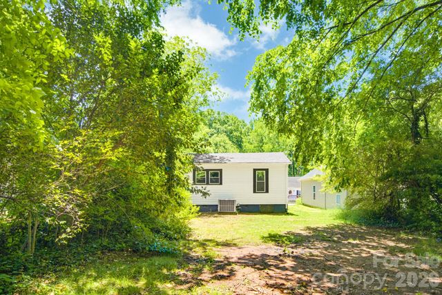 2622 Hemphill Street, Charlotte, NC 28208