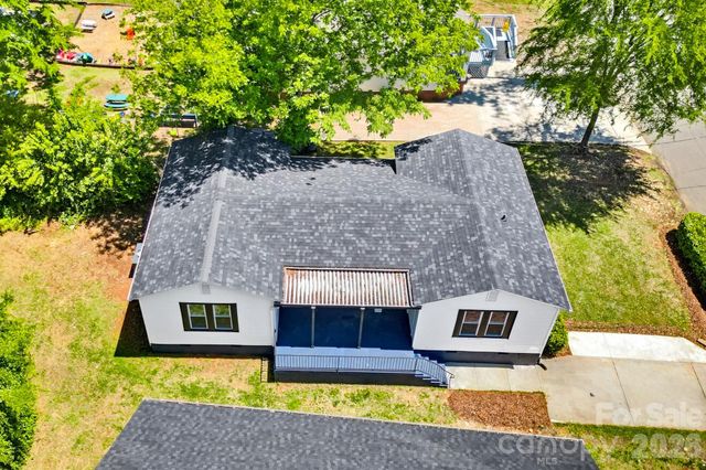 2622 Hemphill Street, Charlotte, NC 28208