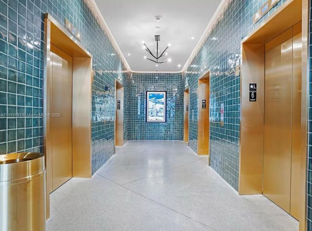 159 NE 6th St 4612, Miami, FL 33132