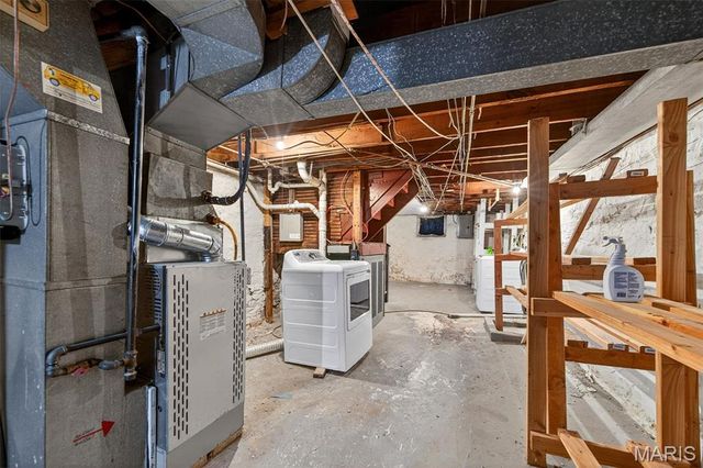 5625 Chippewa Street, St Louis, MO 63109