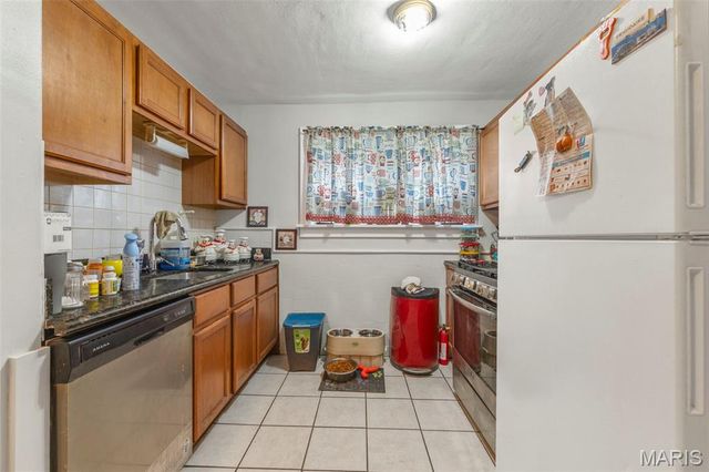 5625 Chippewa Street, St Louis, MO 63109