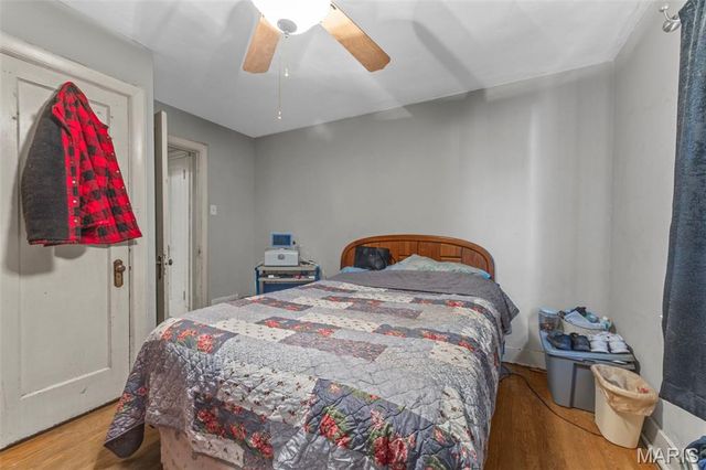 5625 Chippewa Street, St Louis, MO 63109