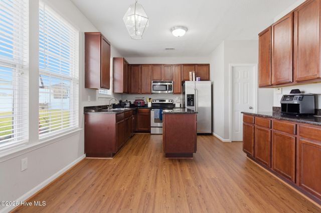 1414 Charlotte Street, Elizabeth City, NC 27909