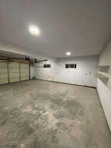 2784 Belcastro Street, Las Vegas, NV 89117