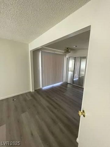 2784 Belcastro Street, Las Vegas, NV 89117