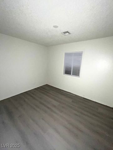 2784 Belcastro Street, Las Vegas, NV 89117