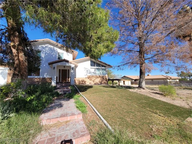 2784 Belcastro Street, Las Vegas, NV 89117