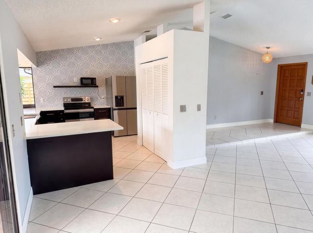 786 SE Ablett Lane, Port St. Lucie, Port St Lucie, FL 34984