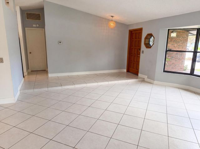 786 SE Ablett Lane, Port St. Lucie, Port St Lucie, FL 34984