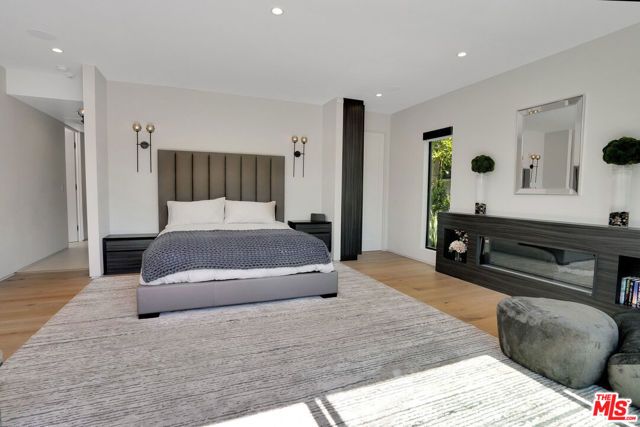 1368 Beckwith Avenue, Los Angeles, CA 90049