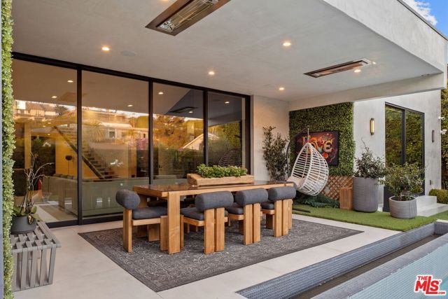 1368 Beckwith Avenue, Los Angeles, CA 90049