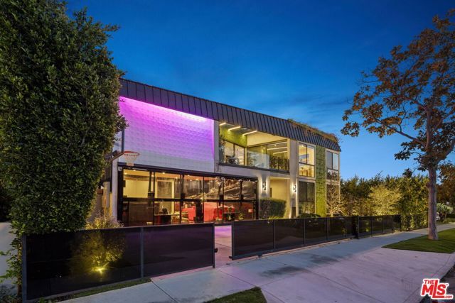 1368 Beckwith Avenue, Los Angeles, CA 90049