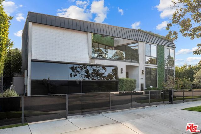 1368 Beckwith Avenue, Los Angeles, CA 90049