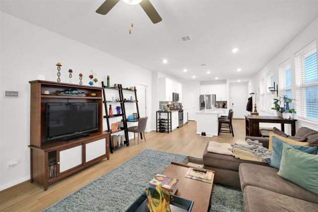 135 Serpens ST, Georgetown, TX 78628