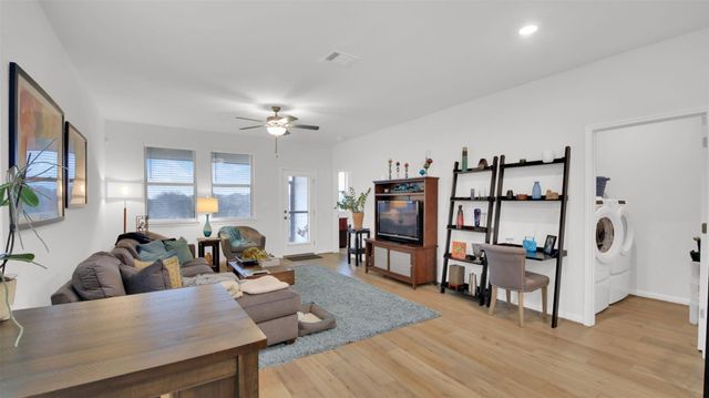135 Serpens ST, Georgetown, TX 78628