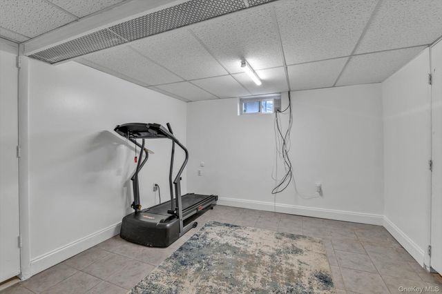 13835 64th Avenue, Flushing, NY 11367