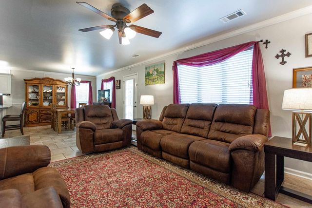 1021 Spring Creek Cove, Benton, AR 72015