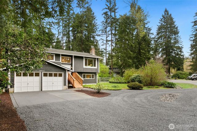 19044 NE 165th Place, Woodinville, WA 98072