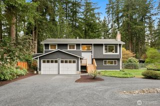 19044 NE 165th Place, Woodinville, WA 98072
