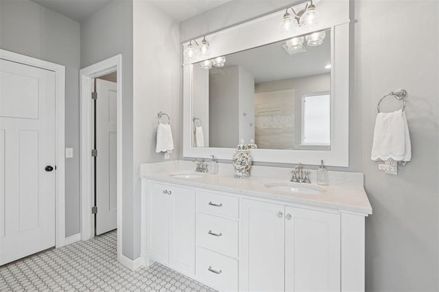 17908 Haslemere Lane, Edmond, OK 73012