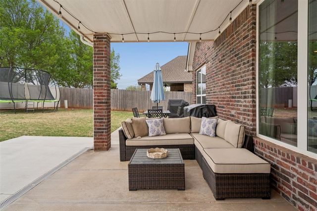 17908 Haslemere Lane, Edmond, OK 73012