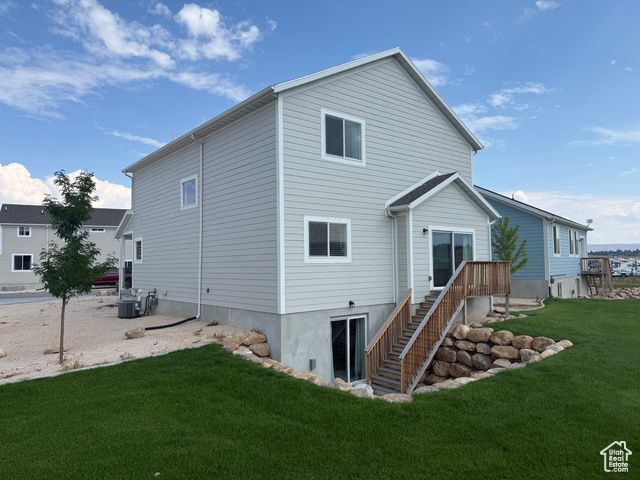 2229 S BEACHCOMBER LN, Garden City, UT 84028
