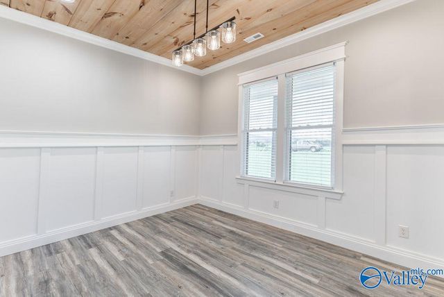 1719 Gurley Pike, Gurley, AL 35748