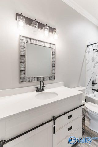 1719 Gurley Pike, Gurley, AL 35748