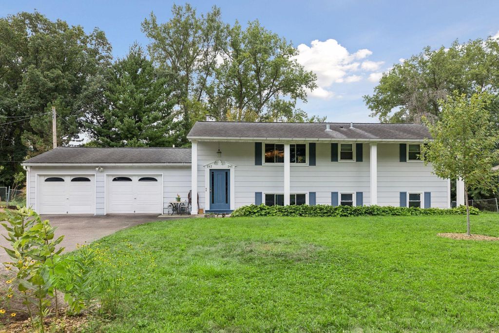 245 Glenmoor Lane, Long Lake, MN 55356 — photo 2