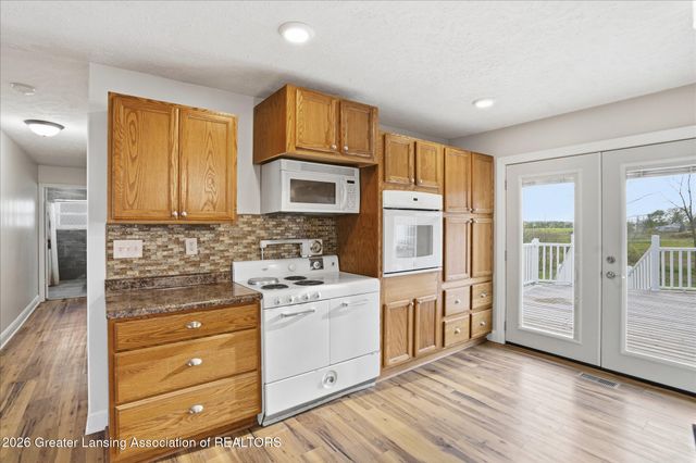 10970 Airport Road, Dewitt, MI 48820