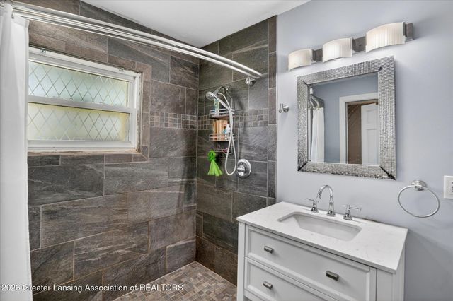 10970 Airport Road, Dewitt, MI 48820