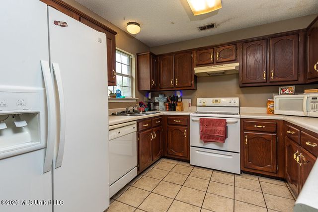 7676 Bramble Lane, Walls, MS 38680