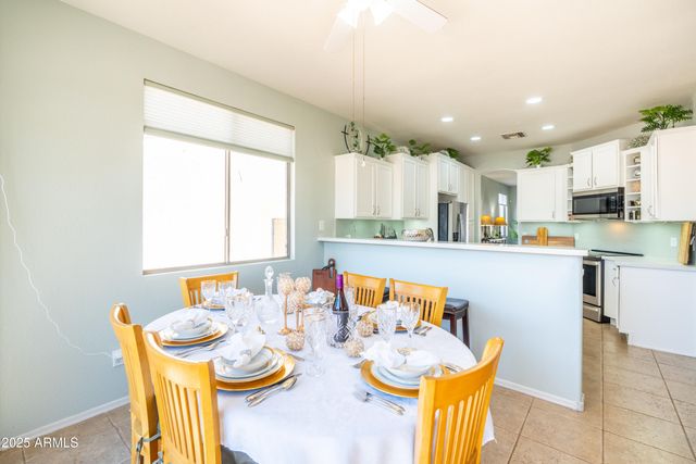 1550 W SAINT KATERI Drive, Phoenix, AZ 85041