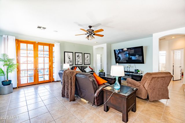 1550 W SAINT KATERI Drive, Phoenix, AZ 85041