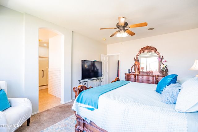 1550 W SAINT KATERI Drive, Phoenix, AZ 85041