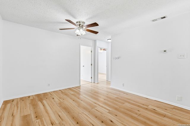 923 Vance Jackson Rd Apt 1110, San Antonio, TX 78201