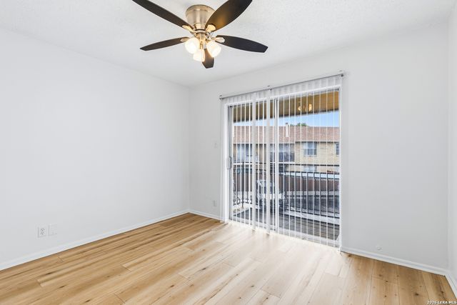 923 Vance Jackson Rd Apt 1110, San Antonio, TX 78201
