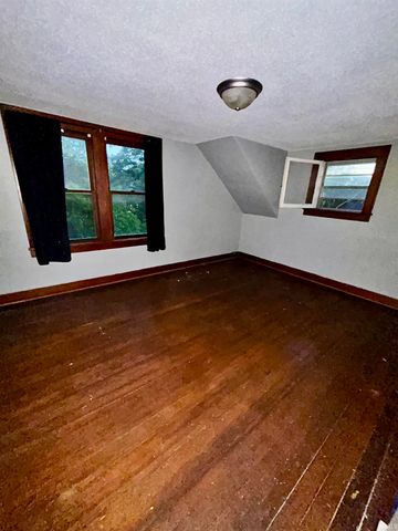 312 Horace Mann Court, Marion, IN 46952