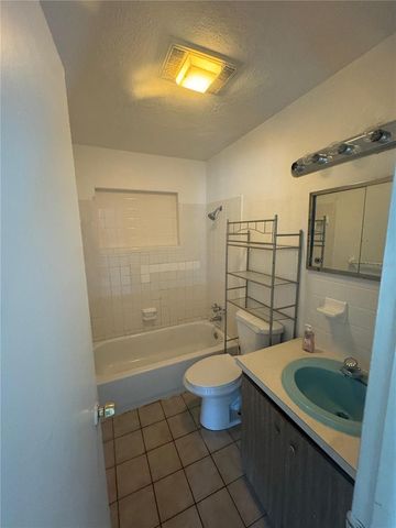 820 PINELAND AVENUE, Venice, FL 34285