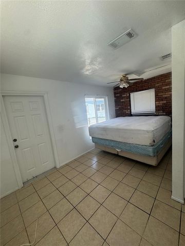 820 PINELAND AVENUE, Venice, FL 34285