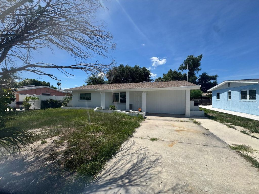 820 PINELAND AVENUE, Venice, FL 34285