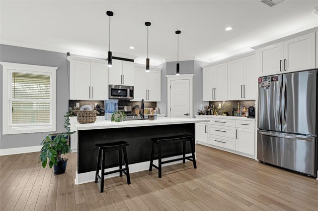 3513 Omega Street, Houston, TX 77022