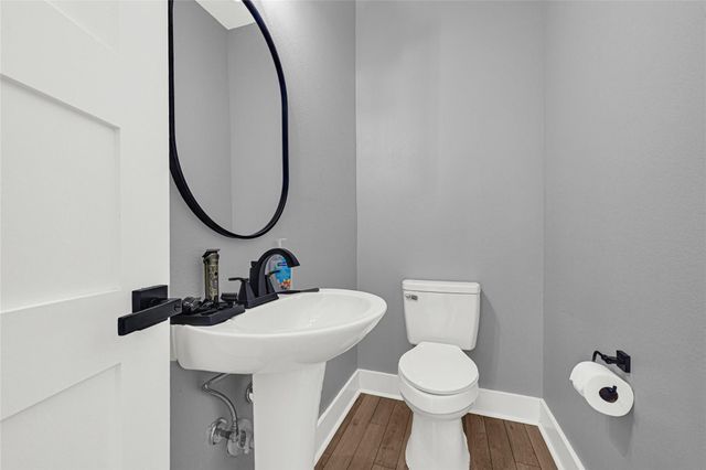 3513 Omega Street, Houston, TX 77022