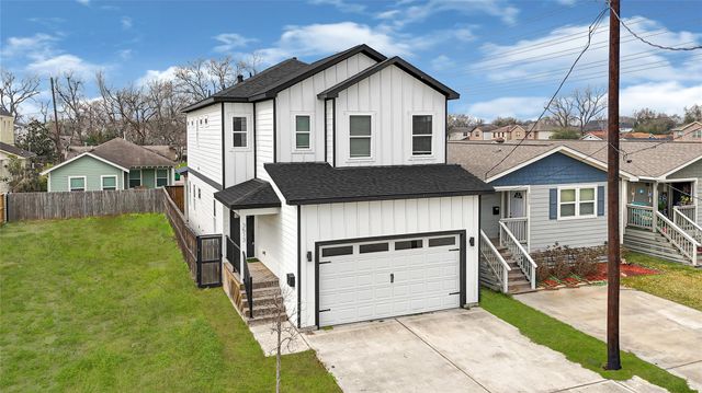 3513 Omega Street, Houston, TX 77022