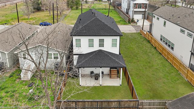 3513 Omega Street, Houston, TX 77022