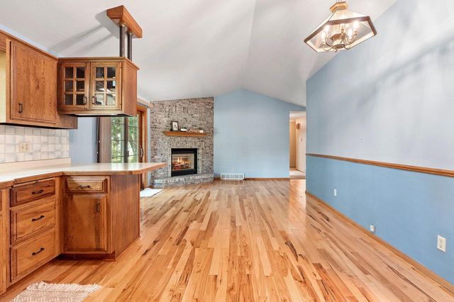 1001 S ARLINGTON STREET, Appleton, WI 54915