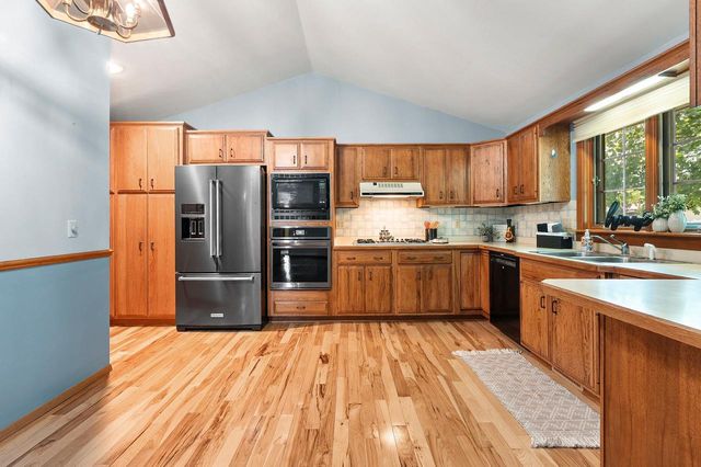 1001 S ARLINGTON STREET, Appleton, WI 54915