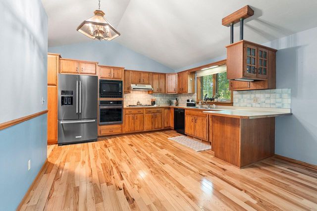 1001 S ARLINGTON STREET, Appleton, WI 54915