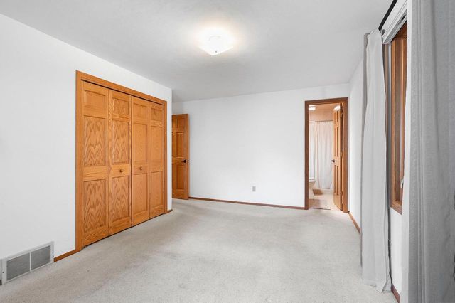 1001 S ARLINGTON STREET, Appleton, WI 54915