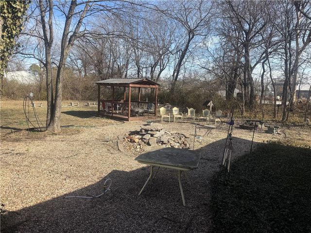 1455 E Main Street, Siloam Springs, AR 72761